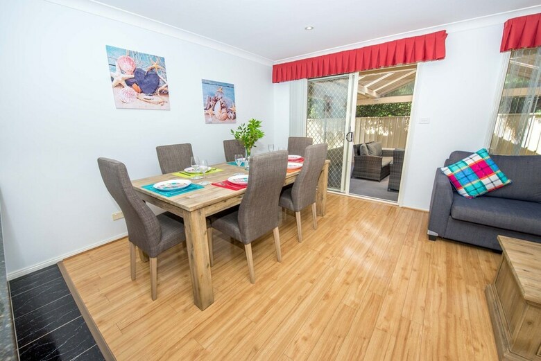 Ajax Avenue 2/35 - Nelson Bay