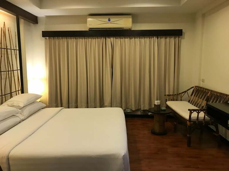 Hotel Bamboo House Phuket