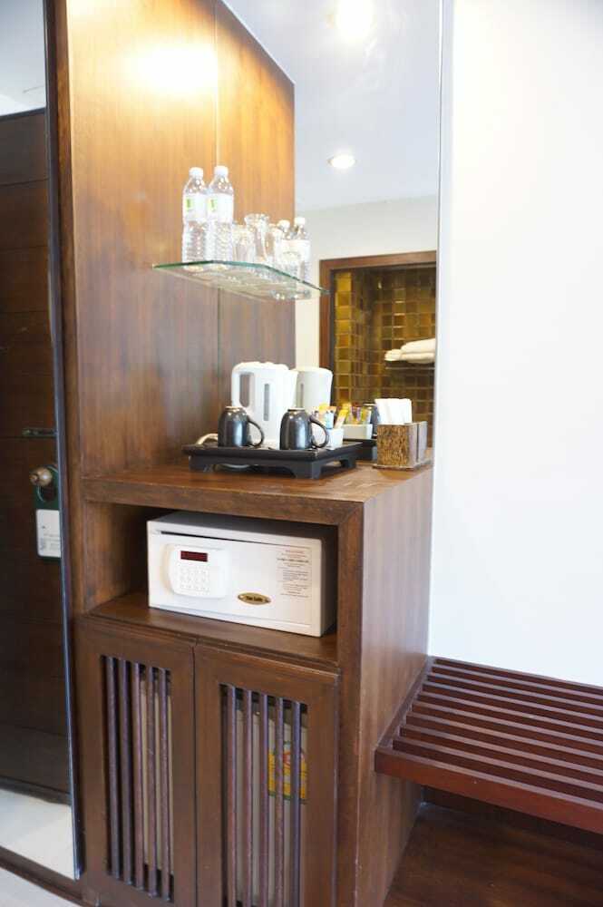 Hotel Bamboo House Phuket