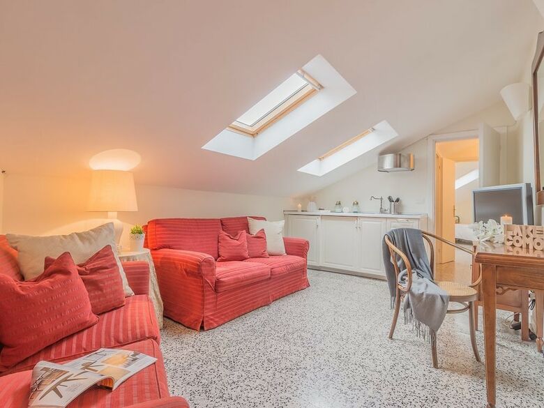 Varenna Garden Apartment