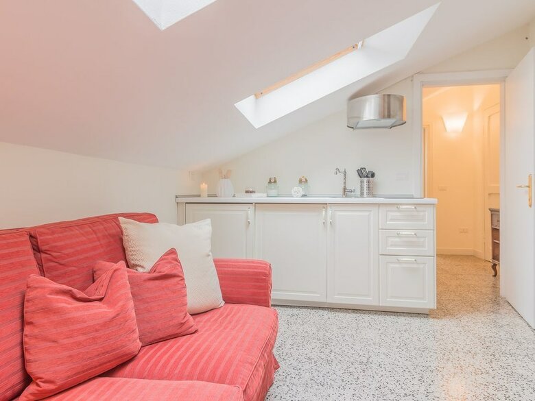 Varenna Garden Apartment