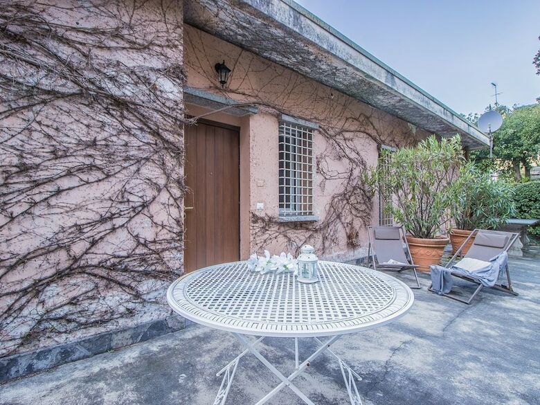 Varenna Garden Apartment