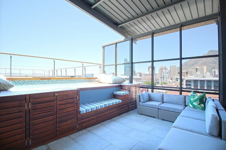 Apartamentos Hillhouse Penthouse 7th Floor