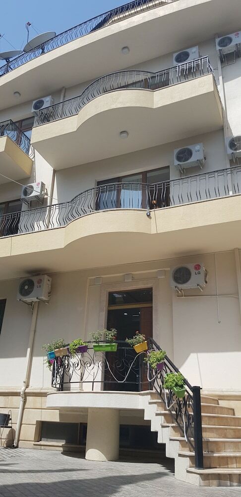 Garden Villa Hotel