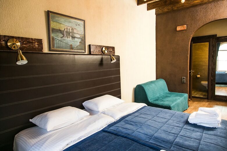 Bronza Hotel