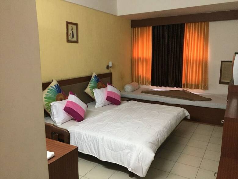 Hotel Aditya International