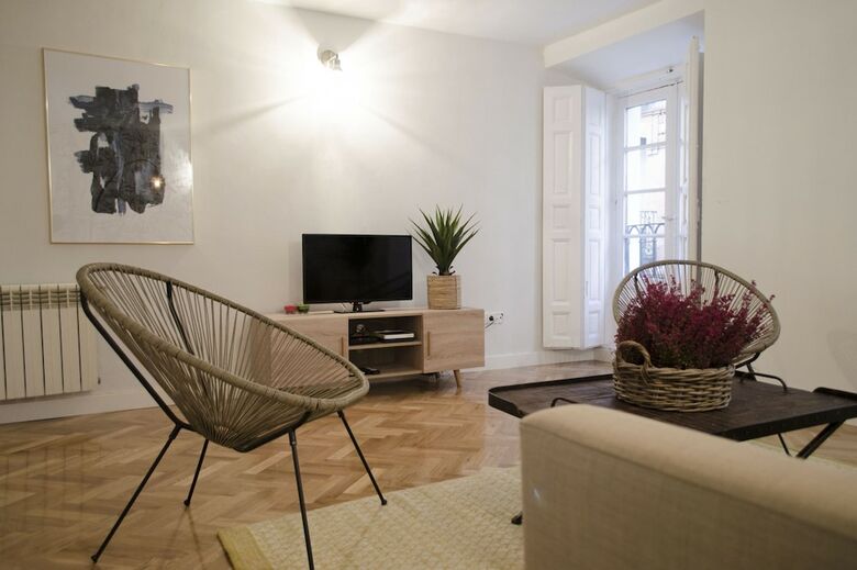 Apartamento Paseo Del Arte II