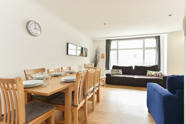 London Eye Apartments