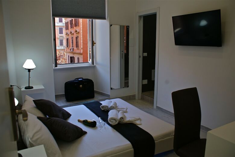 Hotel Empire Suites