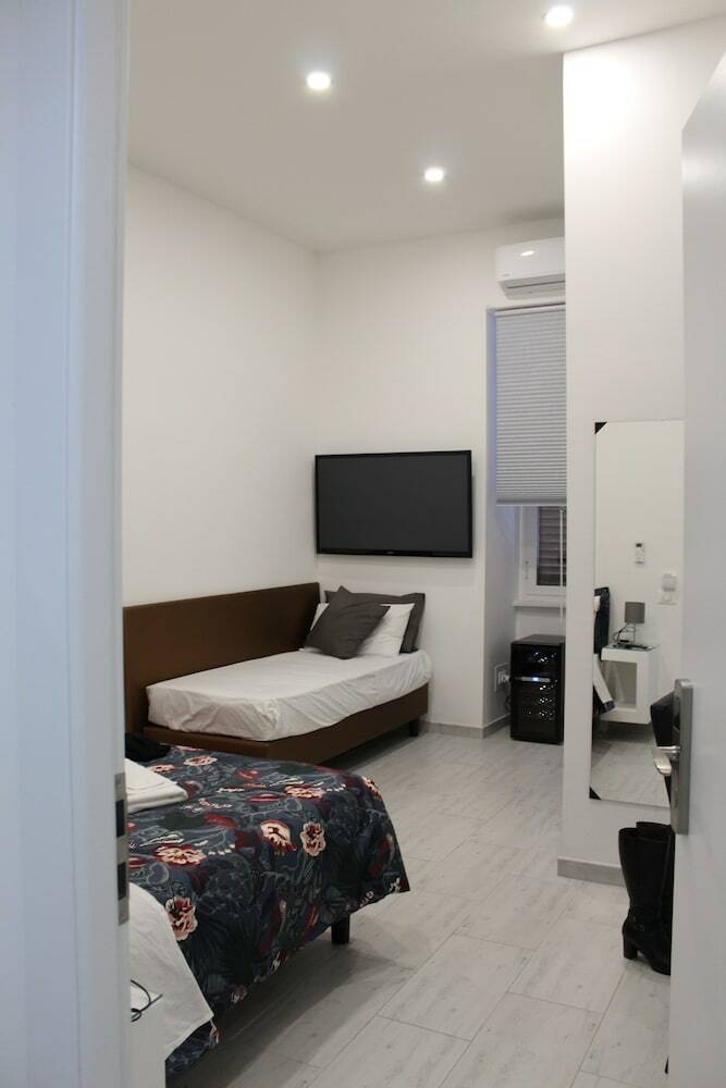 Hotel Empire Suites