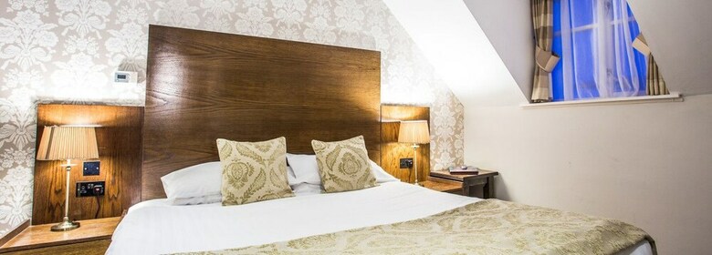 Duke Of Edinburgh Hotel