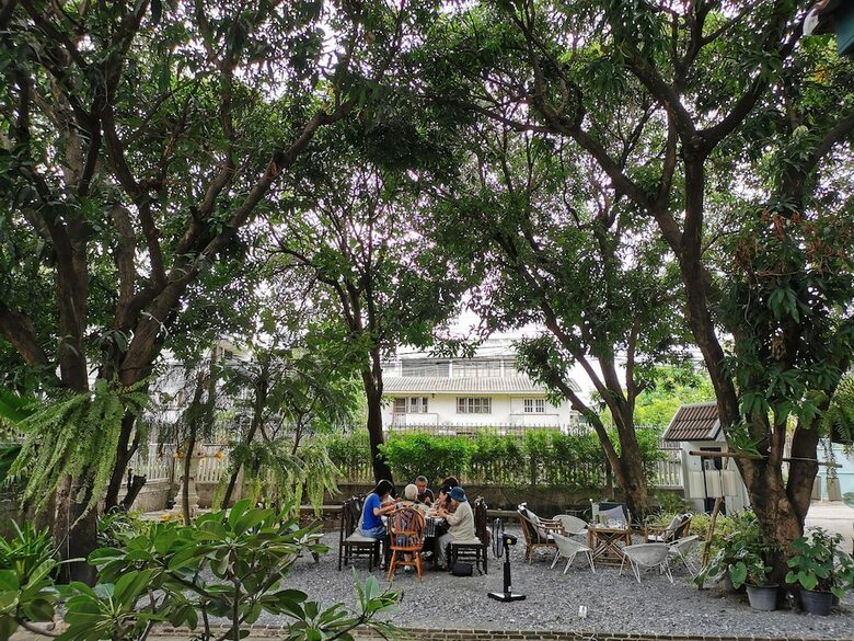Hotel 24 Samsen Heritage House