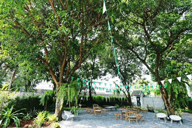 Hotel 24 Samsen Heritage House