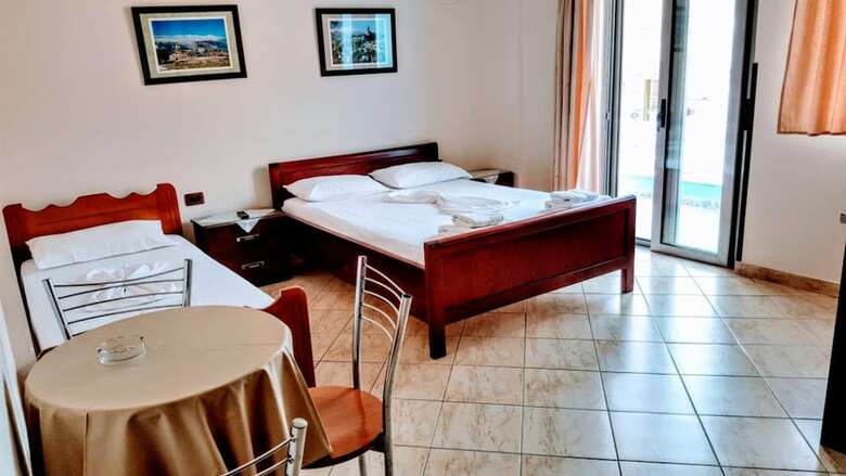 Hotel The First
