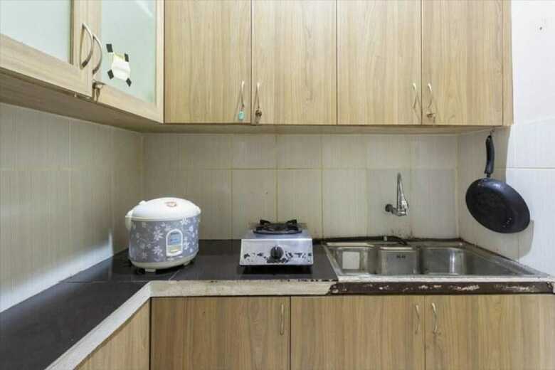 Hotel Reddoorz Plus Near Lippo Cikarang Mall