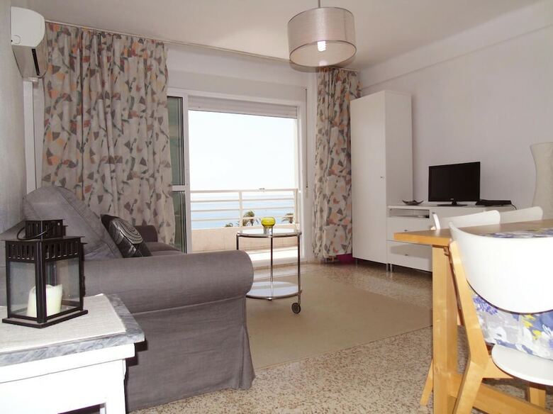 Apartamentos A&n Nevada 76