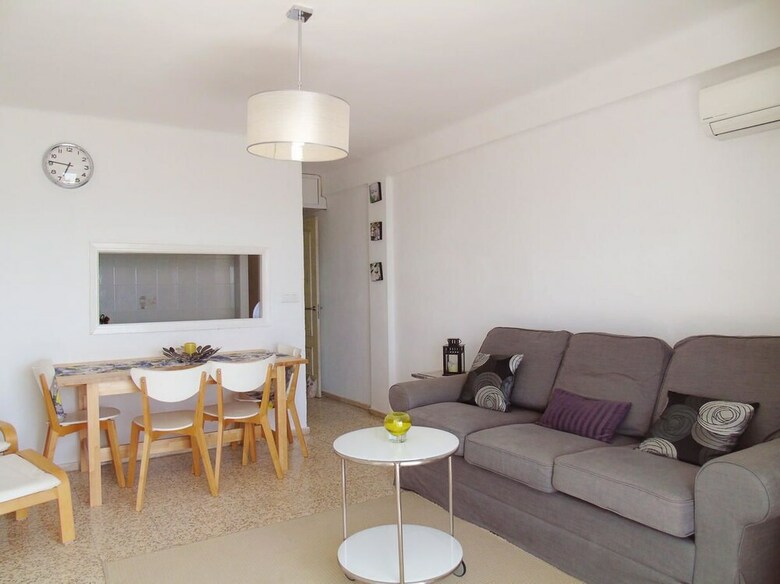 Apartamentos A&n Nevada 76