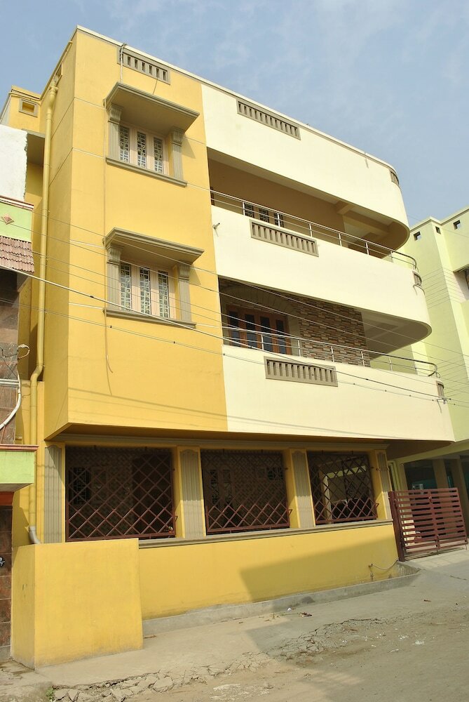 Vijayamcy Service Apartments