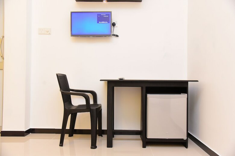 White Villa Airport Transit Hotel