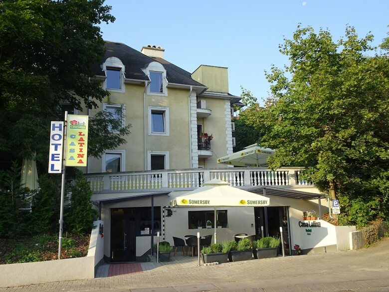 Hotel Casa Latina