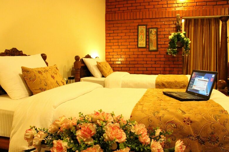 Hotel Aalankrita Resort And Convention