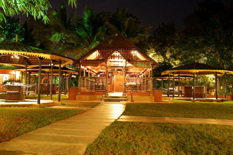 Hotel Aalankrita Resort And Convention
