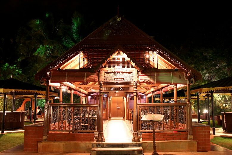 Hotel Aalankrita Resort And Convention