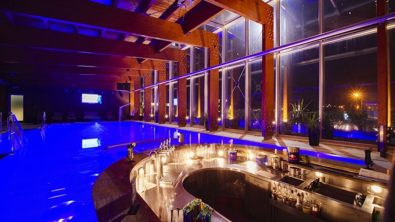 Hotel Aquacity Mountain View