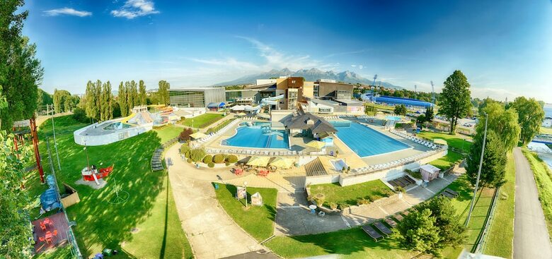 Hotel Aquacity Mountain View