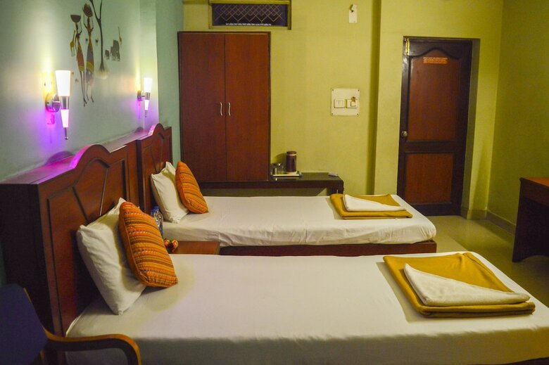 Hotel Mallika Residency