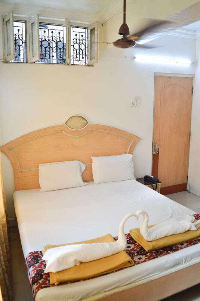 Hotel Mallika Residency