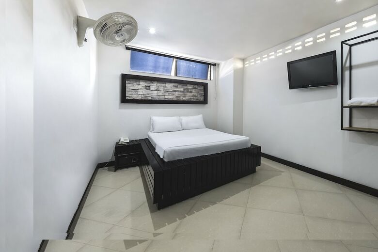 Hotel Kong
