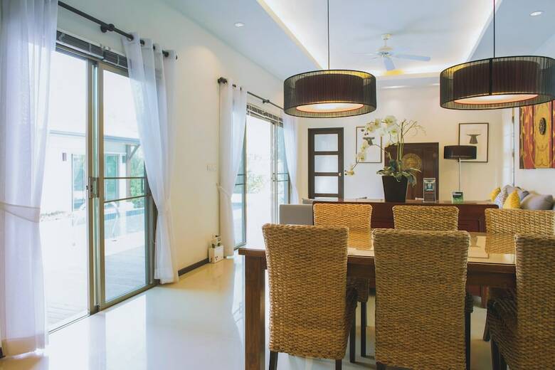 Two Villas Holiday Oriental Style Naiharn Beach