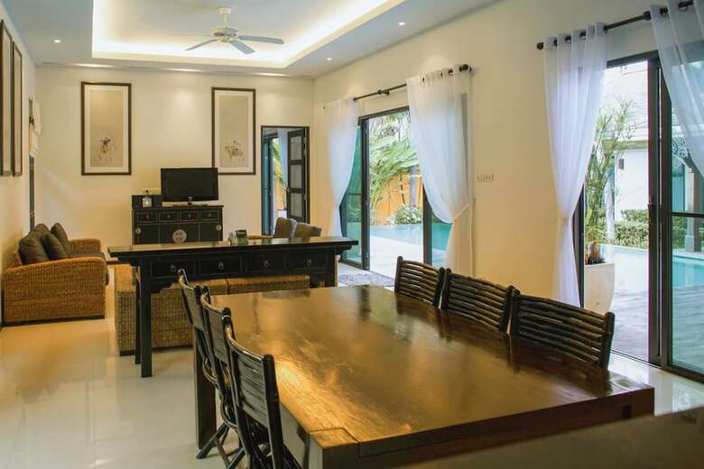 Two Villas Holiday Oriental Style Naiharn Beach