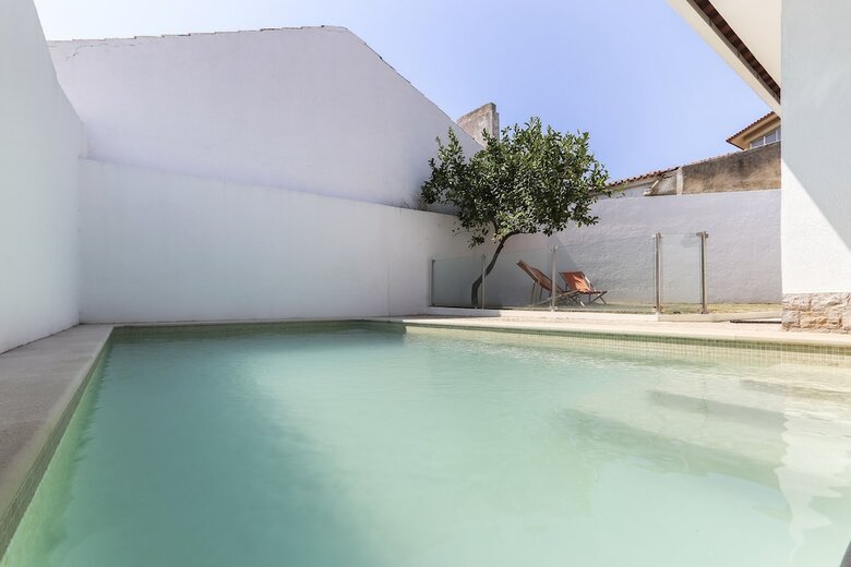 Parede Villa With Pool By Homing