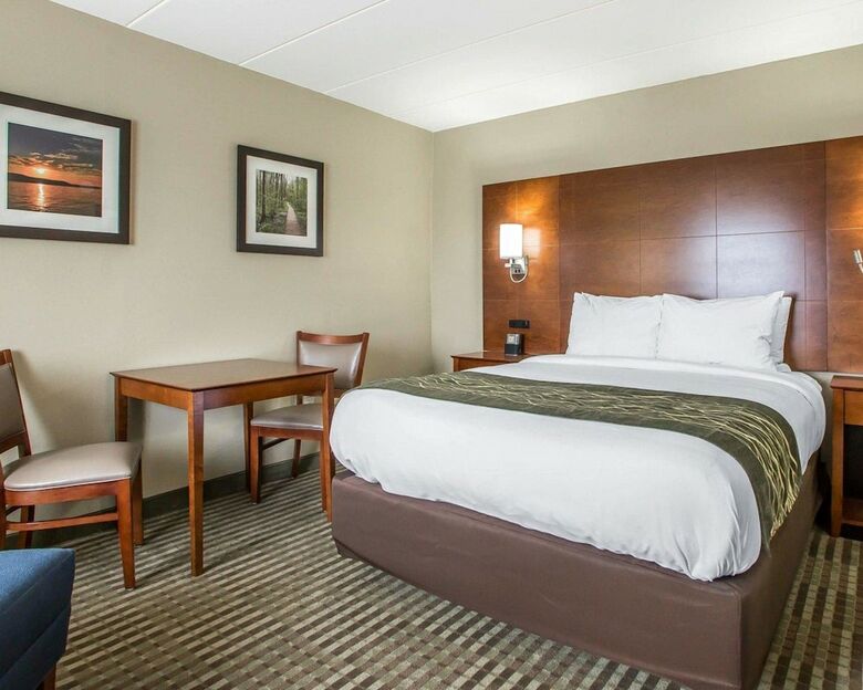 Hotel Comfort Inn