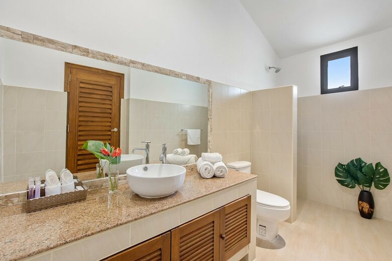 Sunny Banks Villa