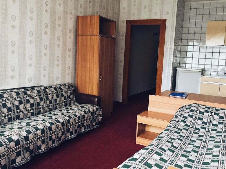 Dis President Hotel