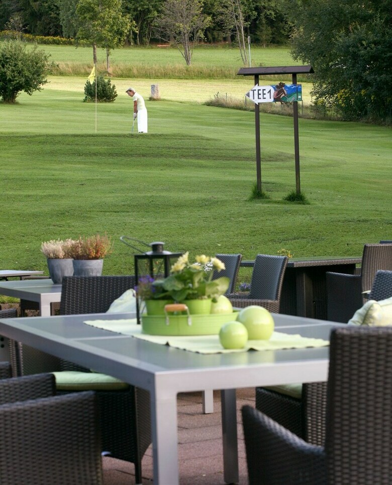 Wellness Golf Und Weinhotel Zum Ochsen