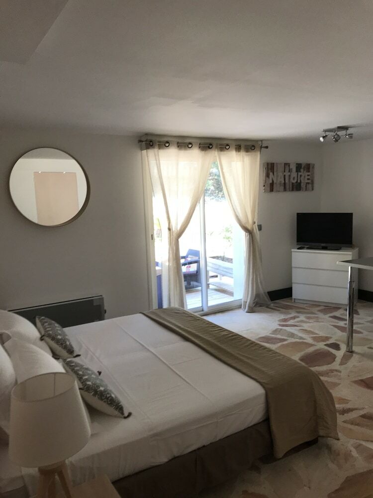 Hotel Au Gre Du Sud -  Chambres D'h�tes