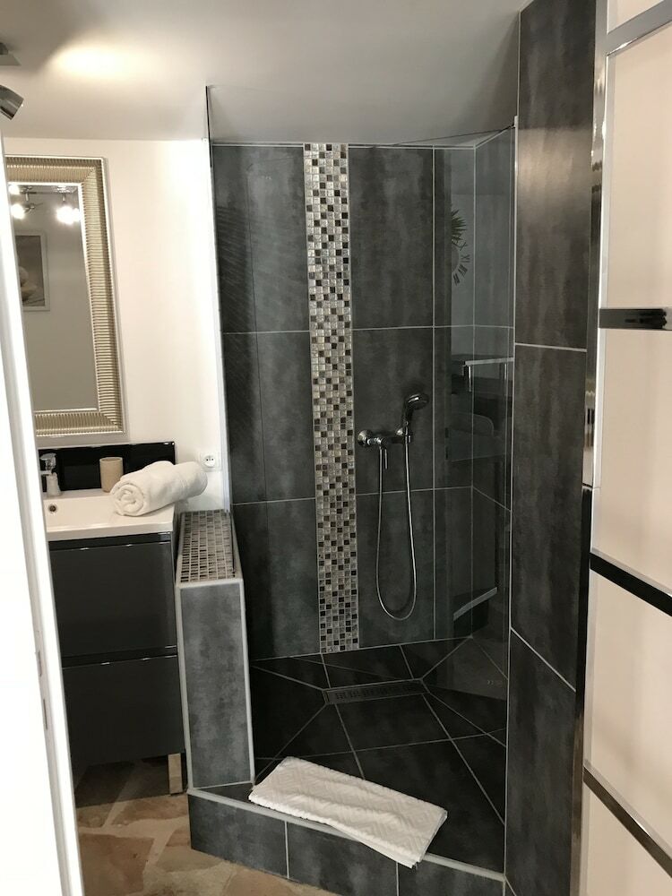 Hotel Au Gre Du Sud -  Chambres D'h�tes