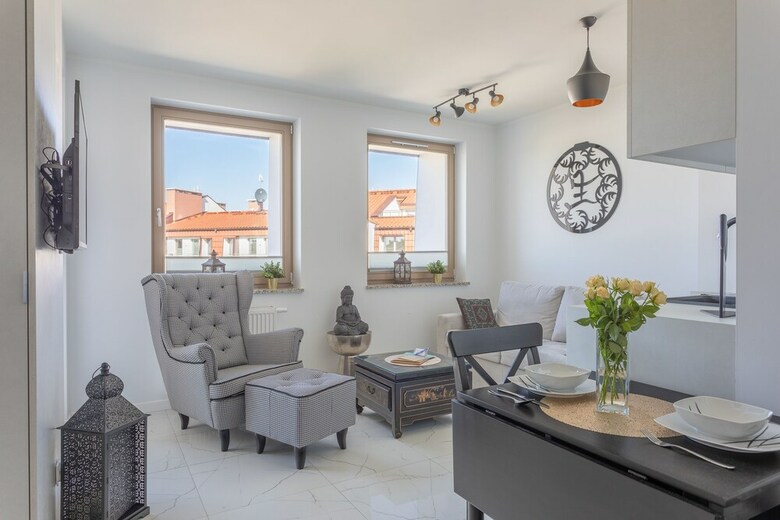 Ambria Apartments II