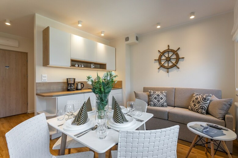 Ambria Apartments II