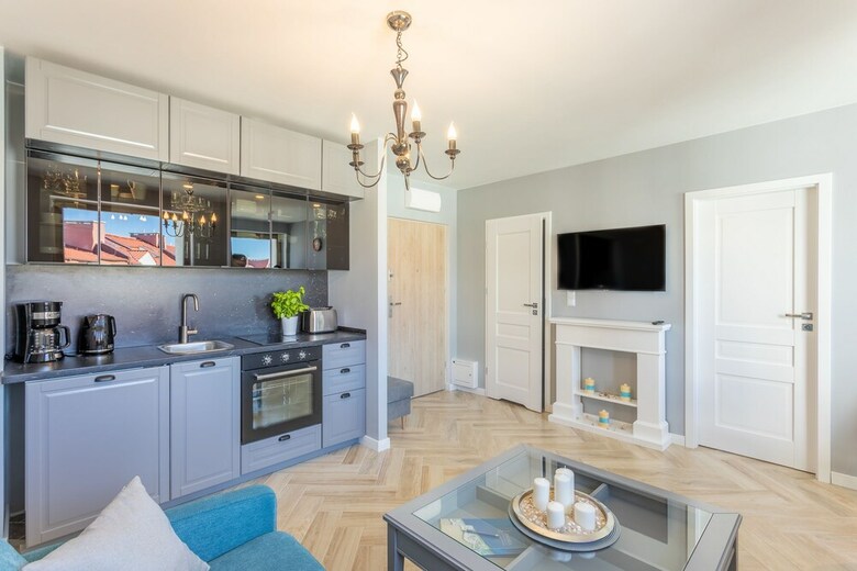 Ambria Apartments II