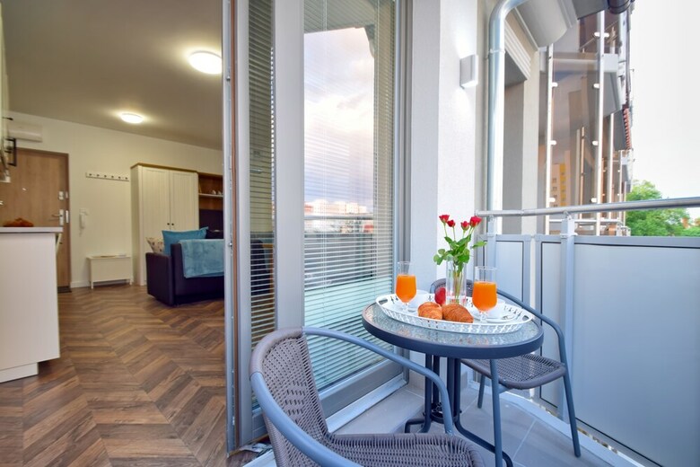 Ambria Apartments II