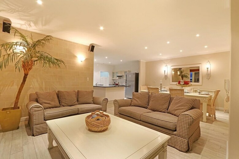 Apartamentos Neptune 301