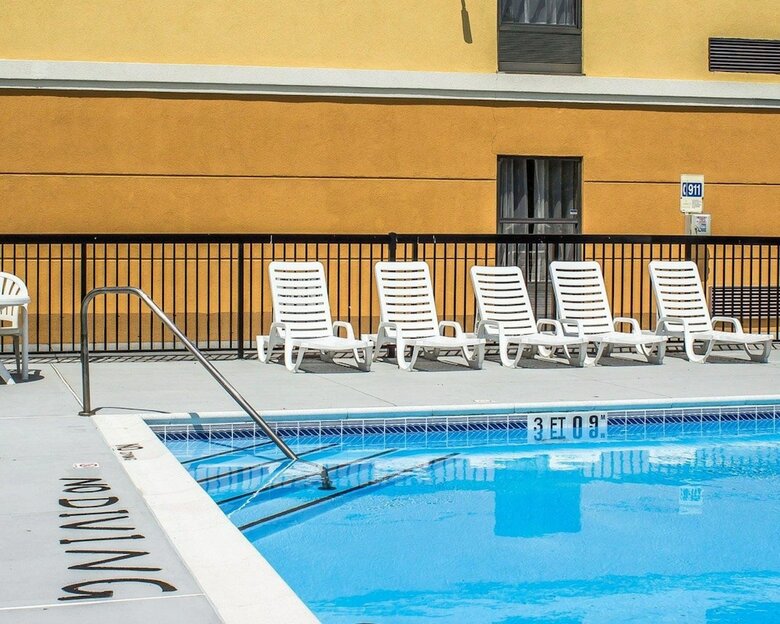 Hotel Comfort Inn Dunn Near I-95