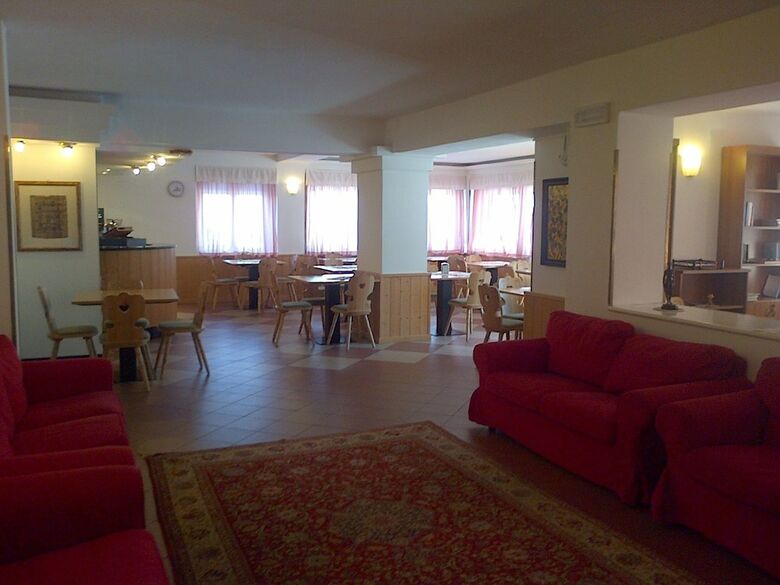 Hotel Des Alpes
