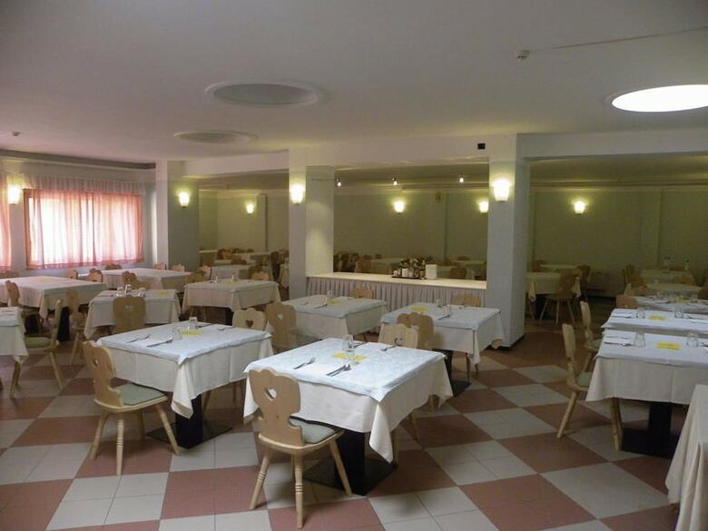 Hotel Des Alpes