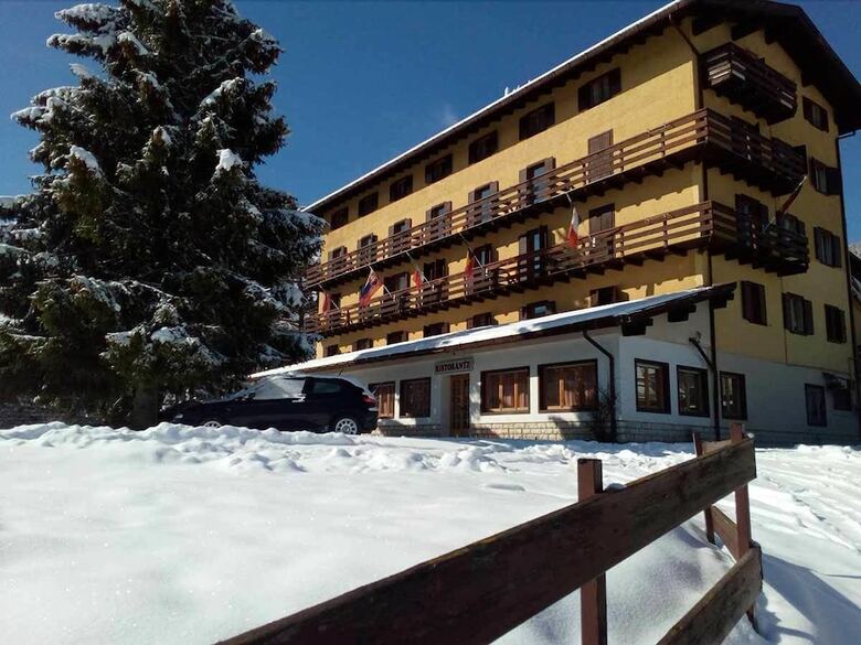 Hotel Des Alpes